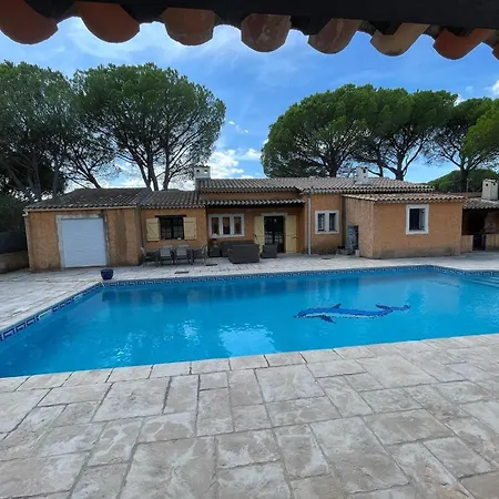 Polau On The Edge Of The Woods Vidauban