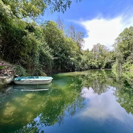 Polau On The Edge Of The Woods * Vidauban